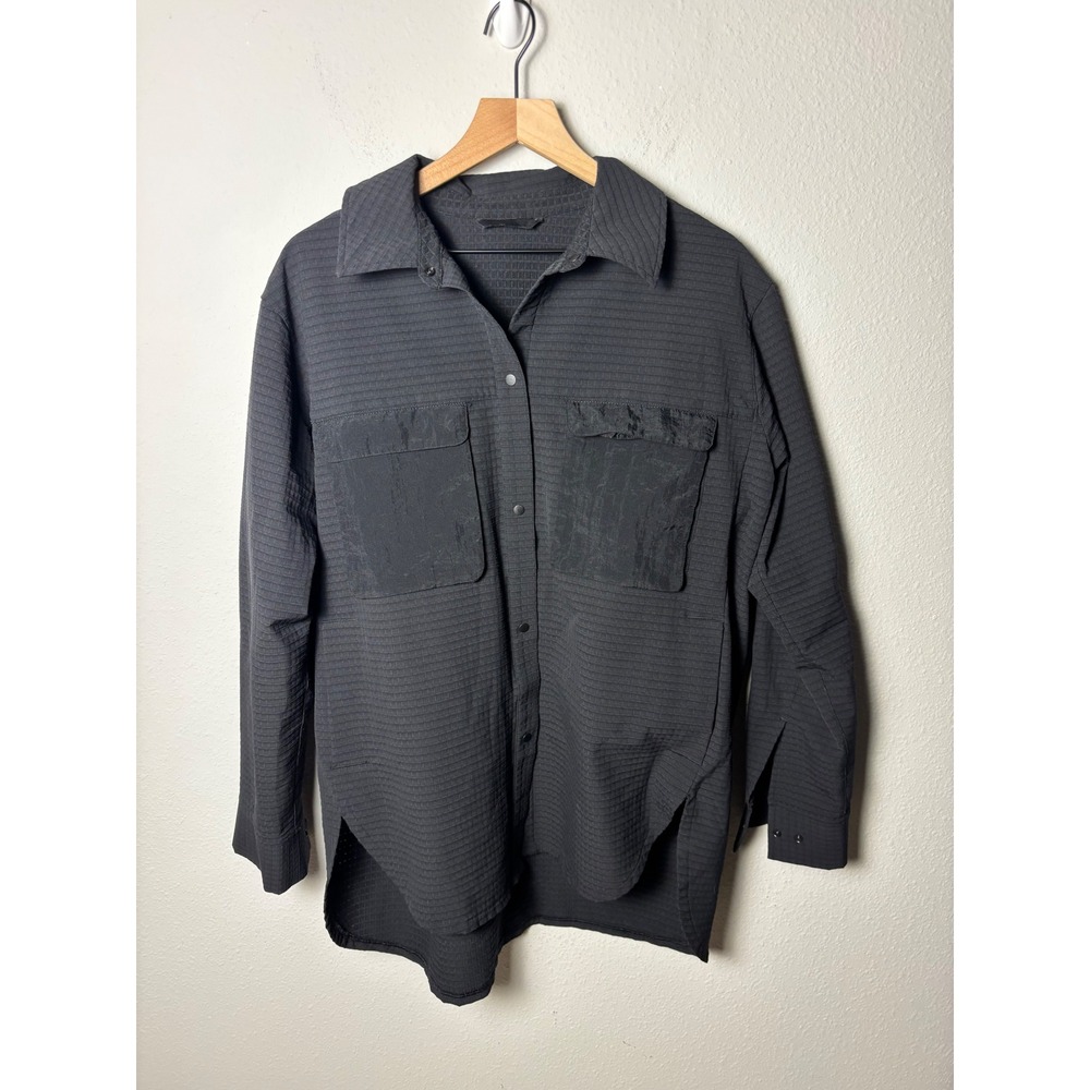 Lululemon Grid Fleece Hiking Overshirt Black Size 12 Snap Front Utility Shirt
